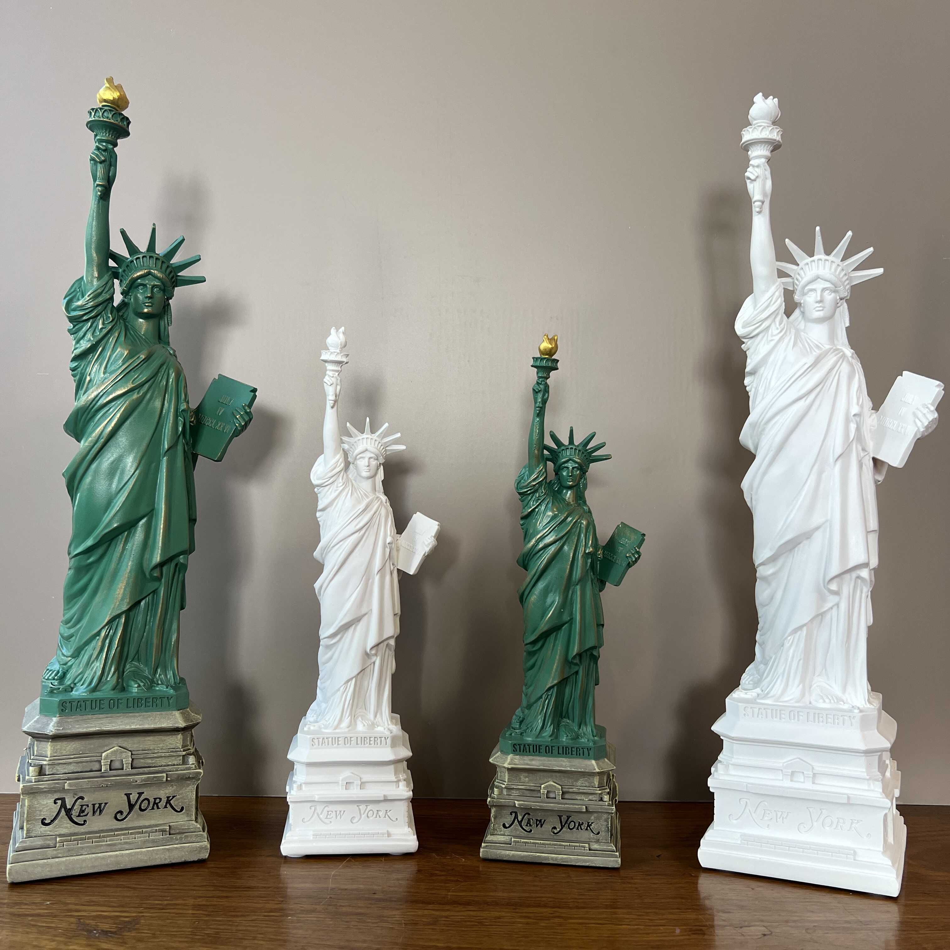 Interior Design New York - YuryFvna Statue of Liberty Model Desk