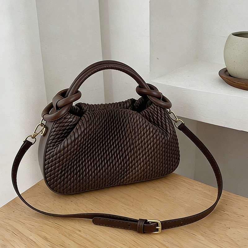 Cute Woven Handbag Magnetic Bu - Interior Design Style ulasan dan harga