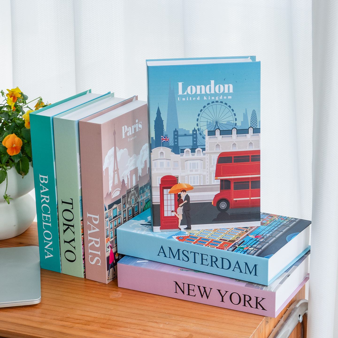 Paris New York London Luxury F - Interior Design New York ulasan dan harga