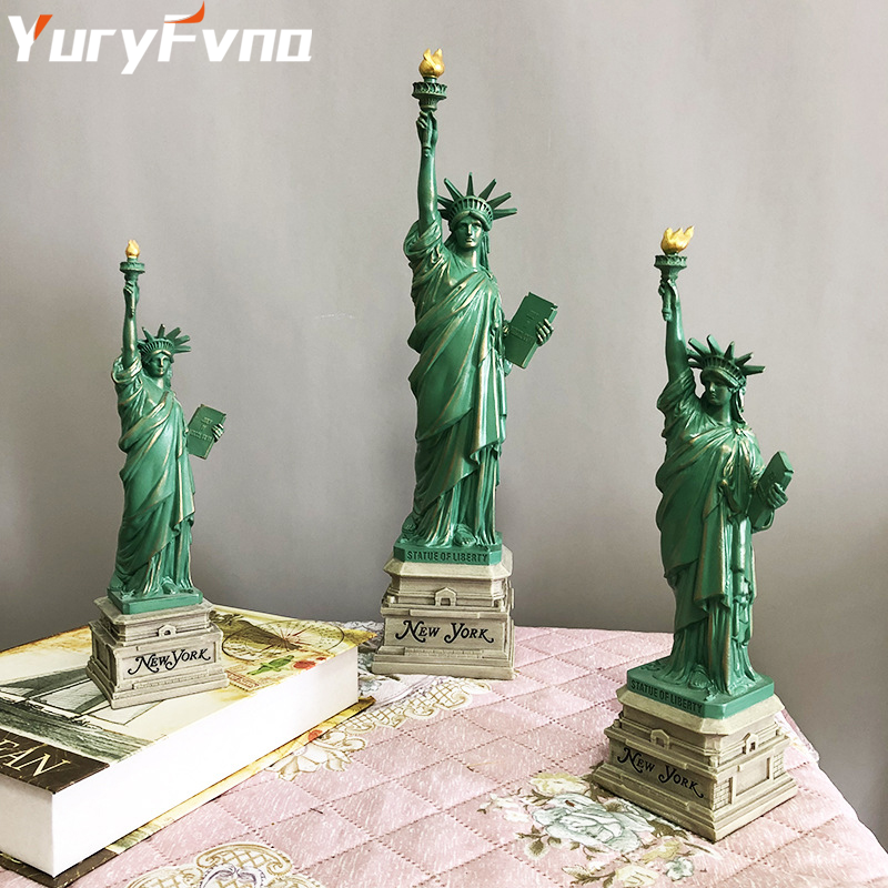 YuryFvna Statue of Liberty Mod - Interior Design New York ulasan dan harga