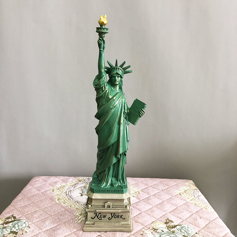YuryFvna Statue of Liberty Mod - Interior Design New York ulasan dan harga