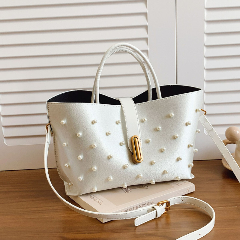 2025 New Fashion Design Pearl  - Interior Design Style ulasan dan harga